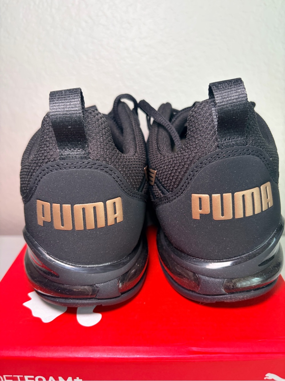 Puma Women 10W Voltaic Evo Sneaker New - Picture 3 of 7